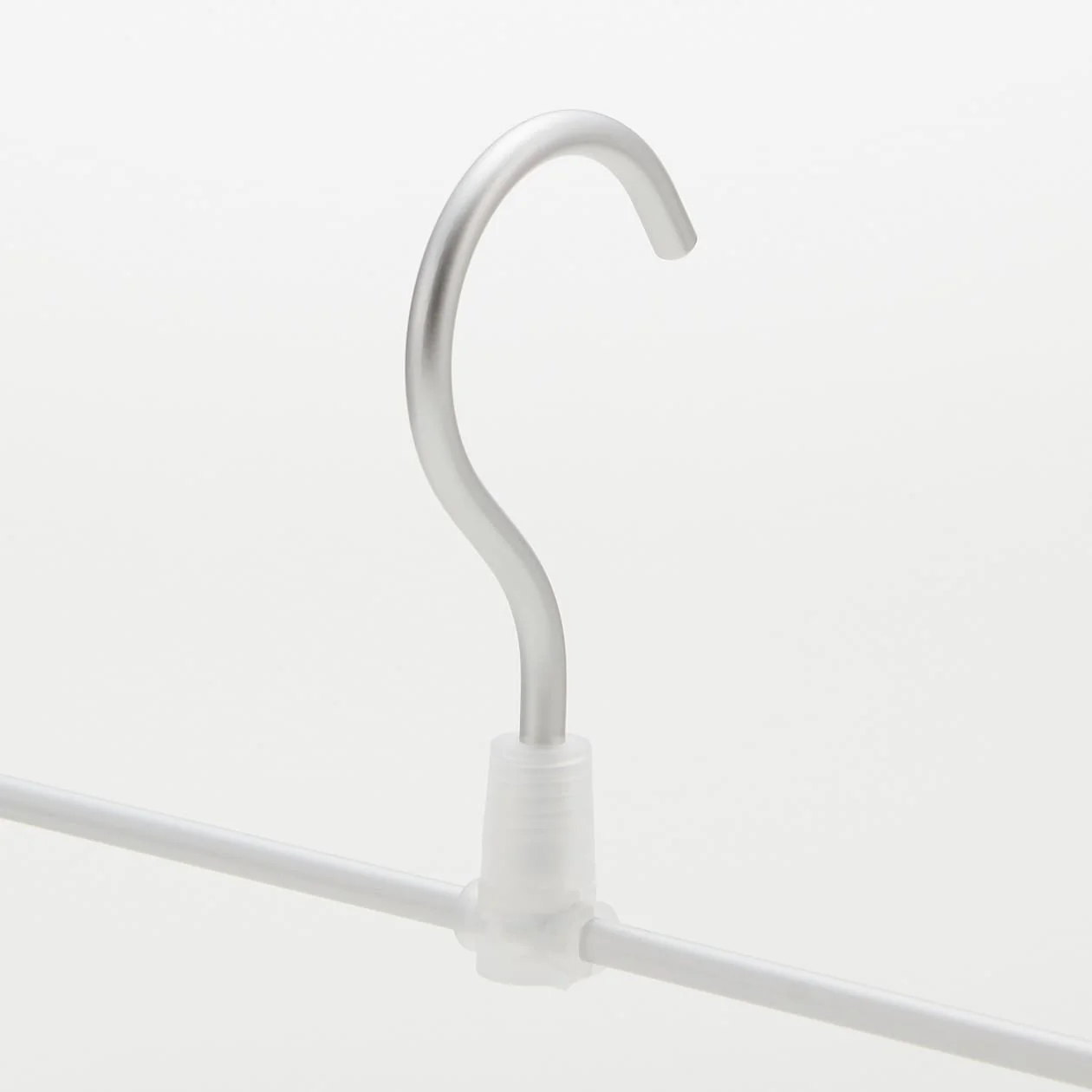 Aluminium Hanger for Pants & Skirts - 1 Tier - Image 5