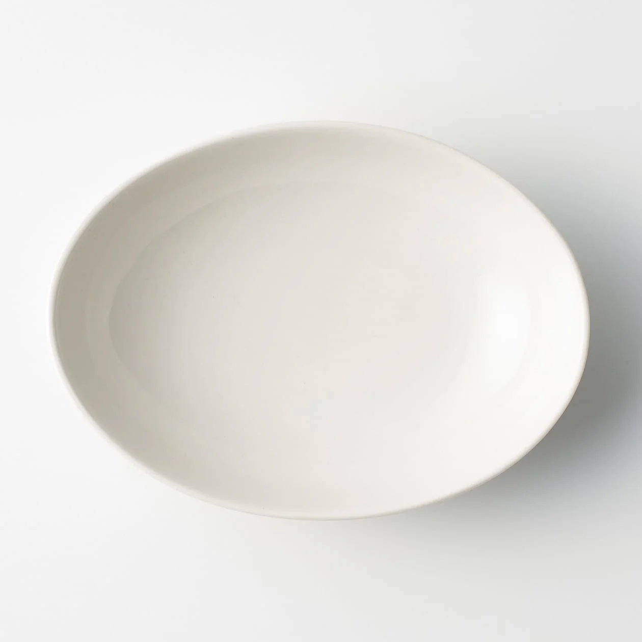 Beige Porcelain Oval Dish - Image 3