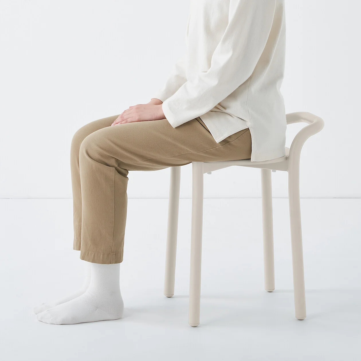 Indoor/Outdoor Aluminium Stool - Image 9