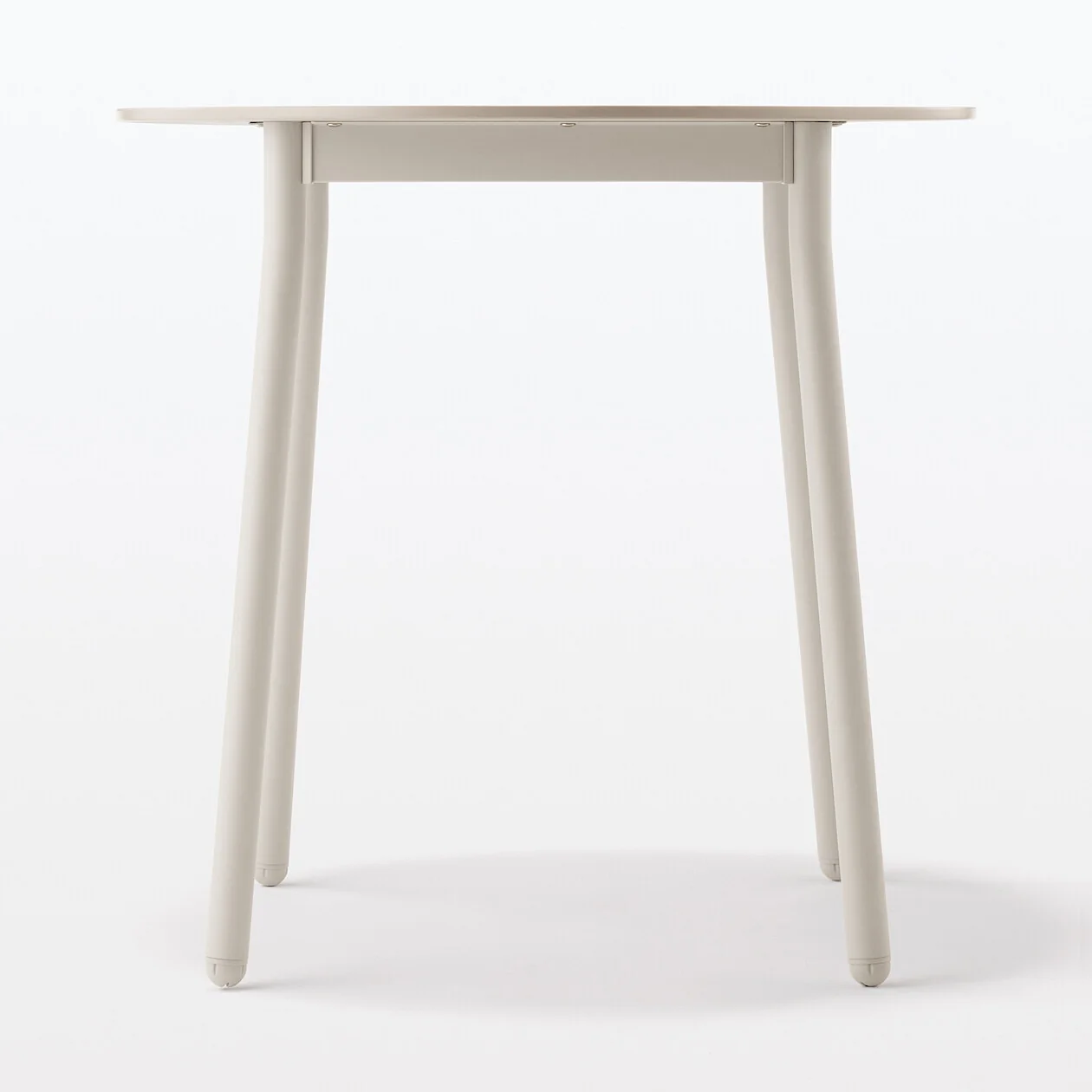 Indoor/Outdoor Round Table with Aluminium Legs - Image 4