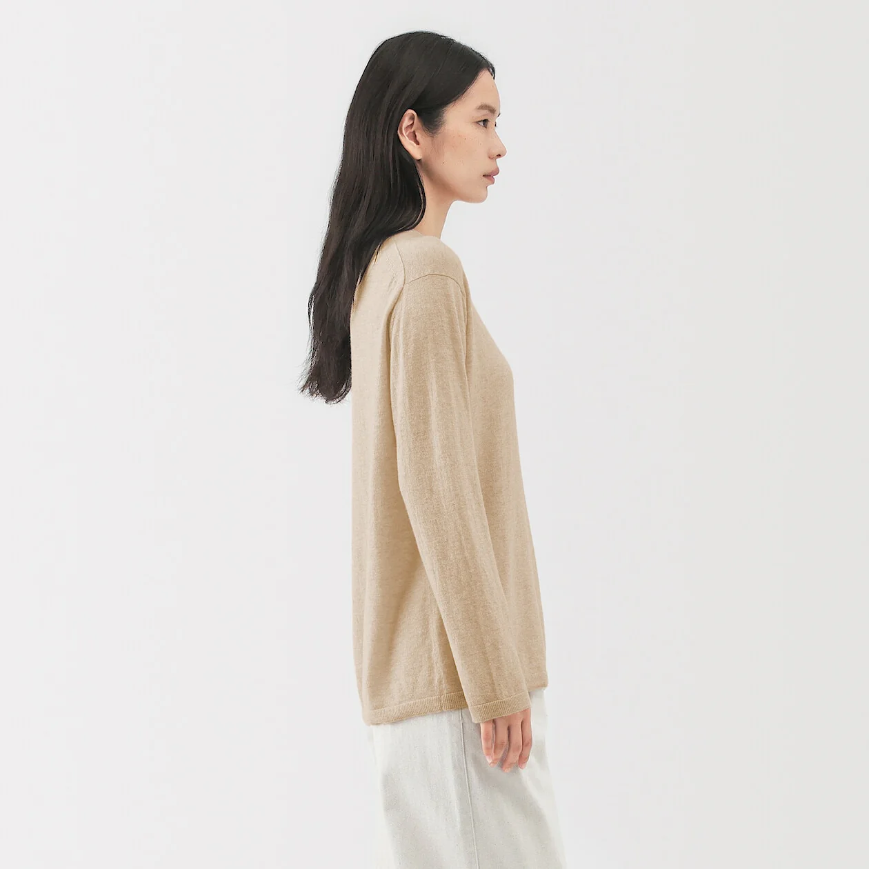Natural Colour Cashmere Crewneck Sweater - Image 3