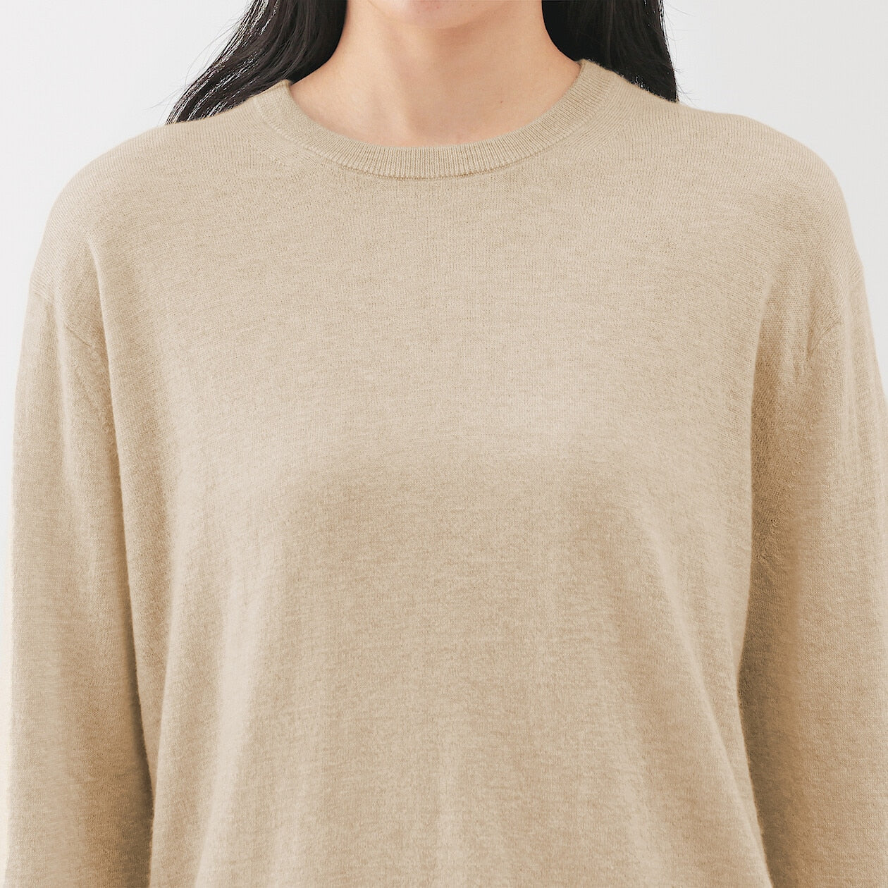 Natural Colour Cashmere Crewneck Sweater - Image 5