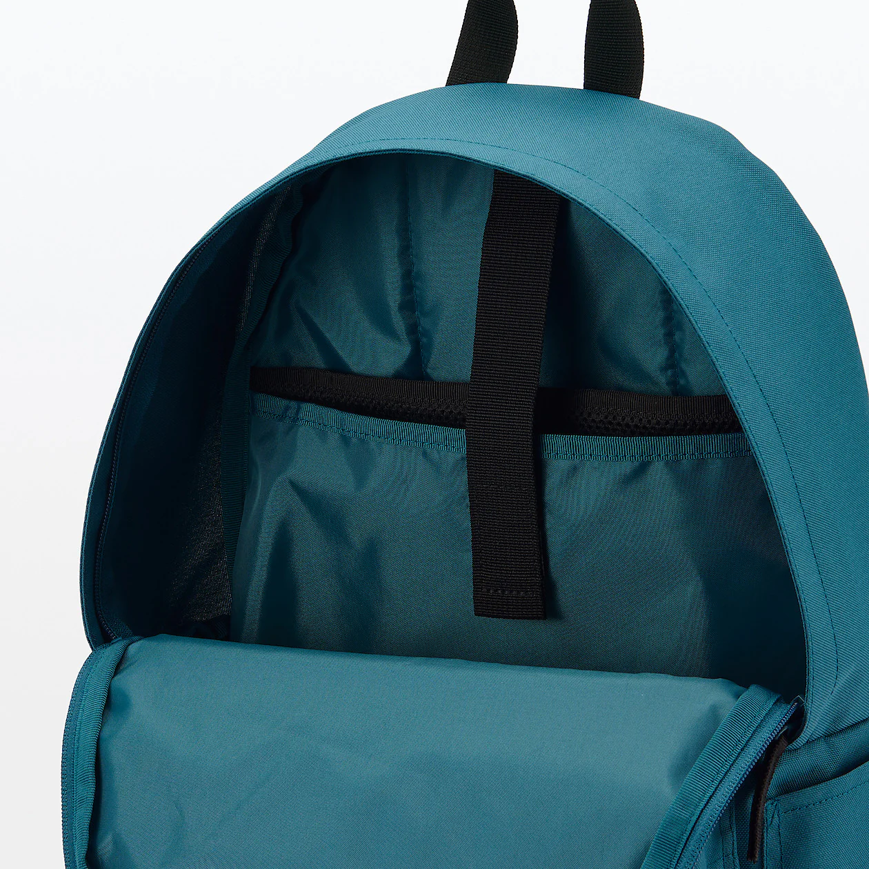 Less Tiring Water Repellent Backpack - Image 18
