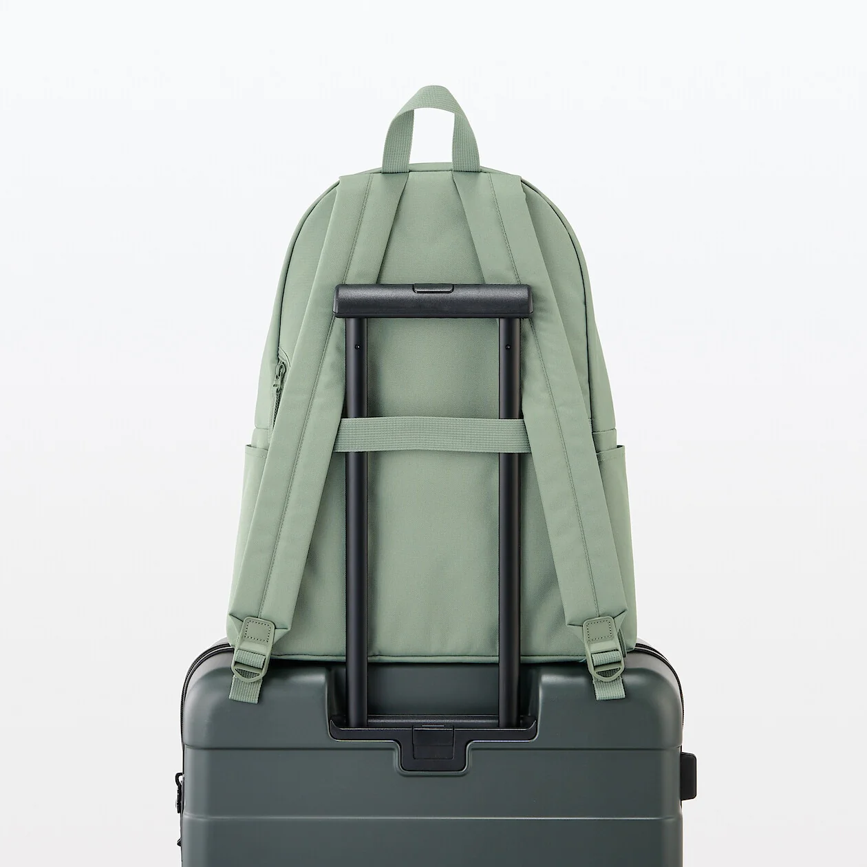 Less Tiring Water Repellent Backpack - Image 83