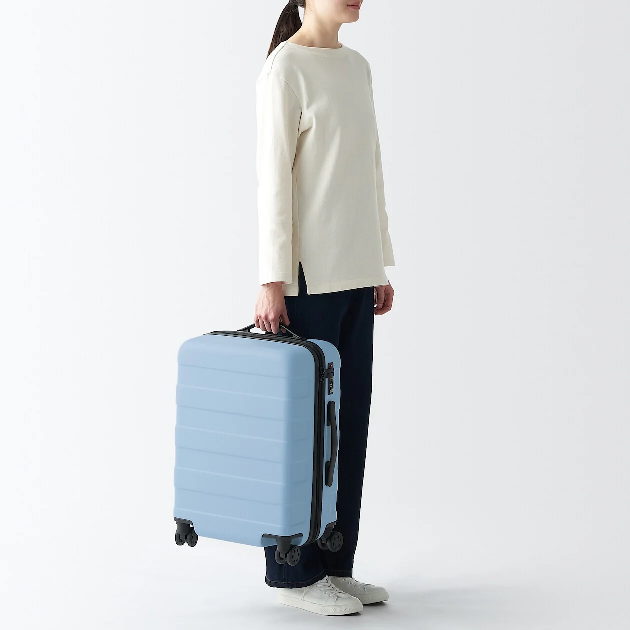Limited Edition Hard Shell Suitcase - 36L (54cm) - Image 18