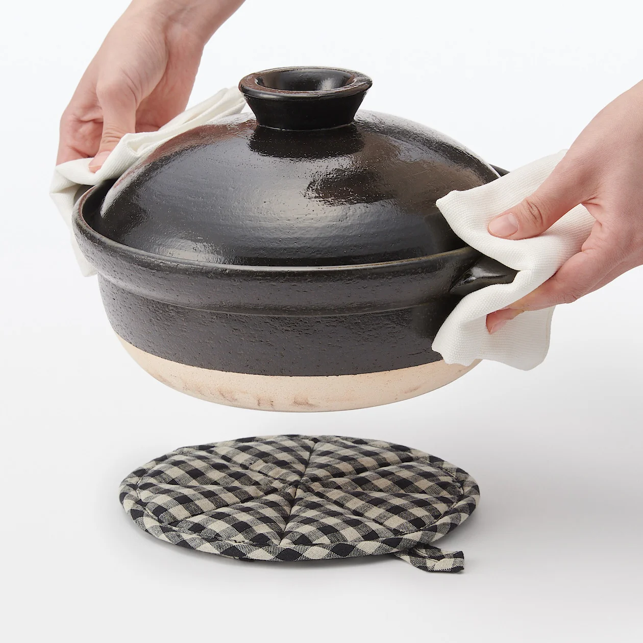 Linen Plain Weave Pot Holder & Mat - Gingham - Image 3
