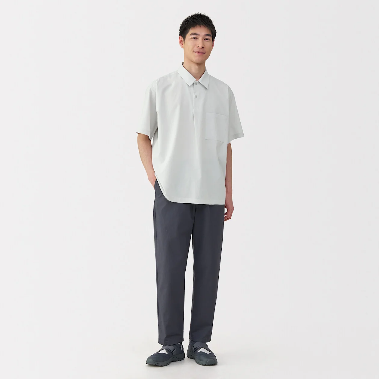 Breathable Short Sleeve Woven Polo Shirt - Image 2