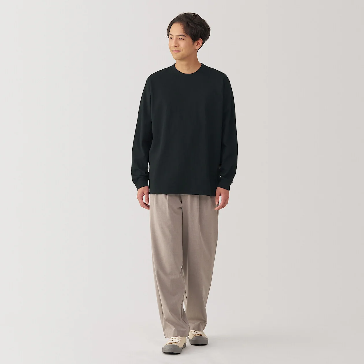 Washed Cotton Heavyweight Crewneck Long Sleeve T-Shirt - Image 9