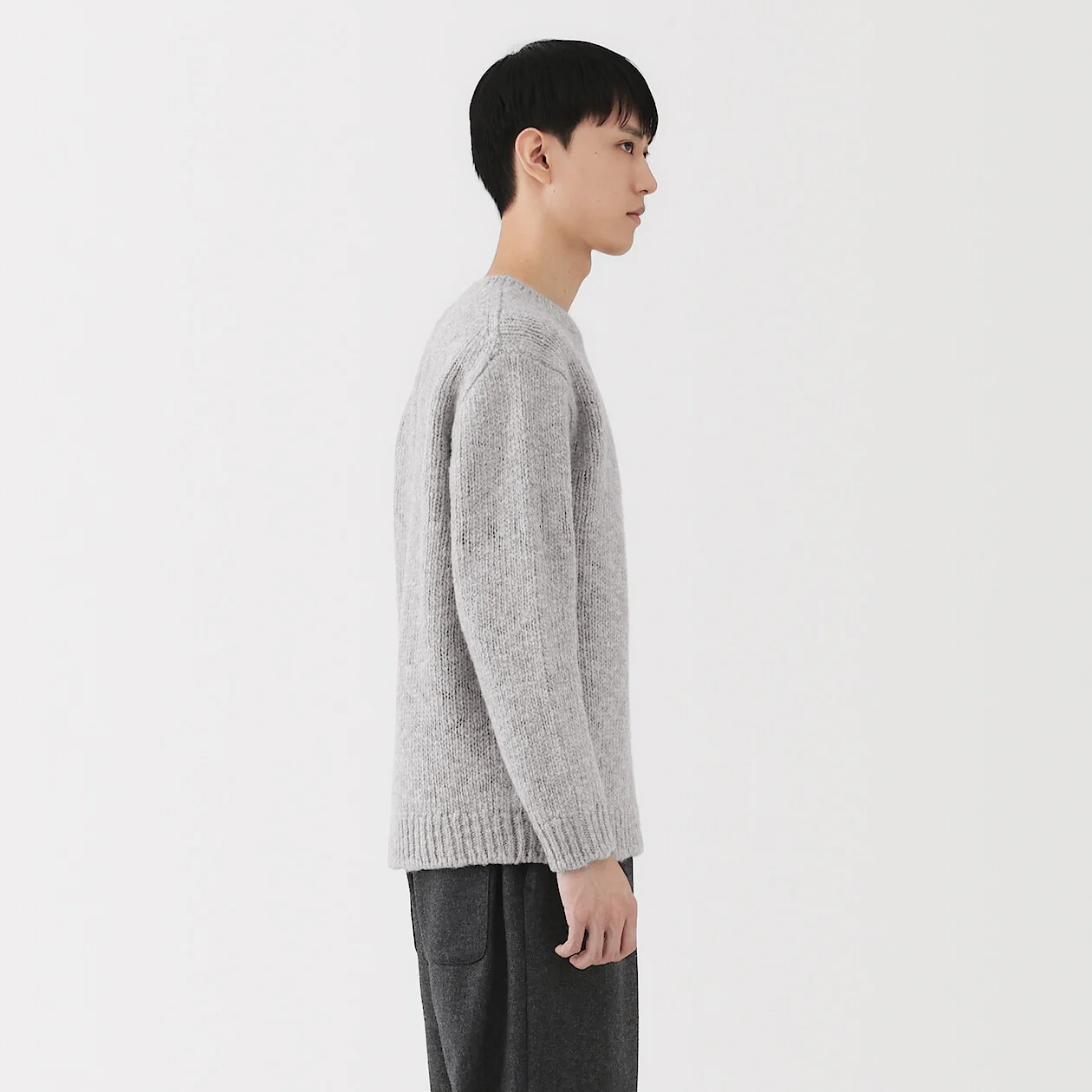 Merino Wool Low-Gauge Crewneck Sweater - Image 3