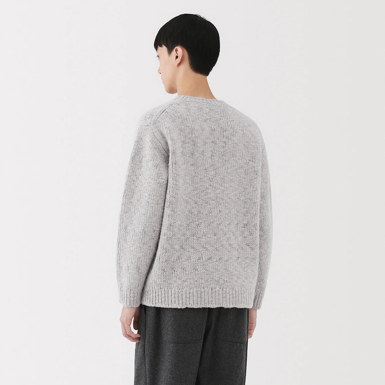 Merino Wool Low-Gauge Crewneck Sweater - Image 4