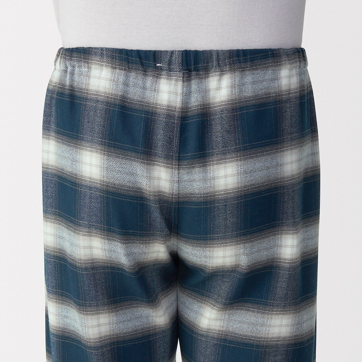 Side Seamless Flannel Long Sleeve Pyjamas - Image 8