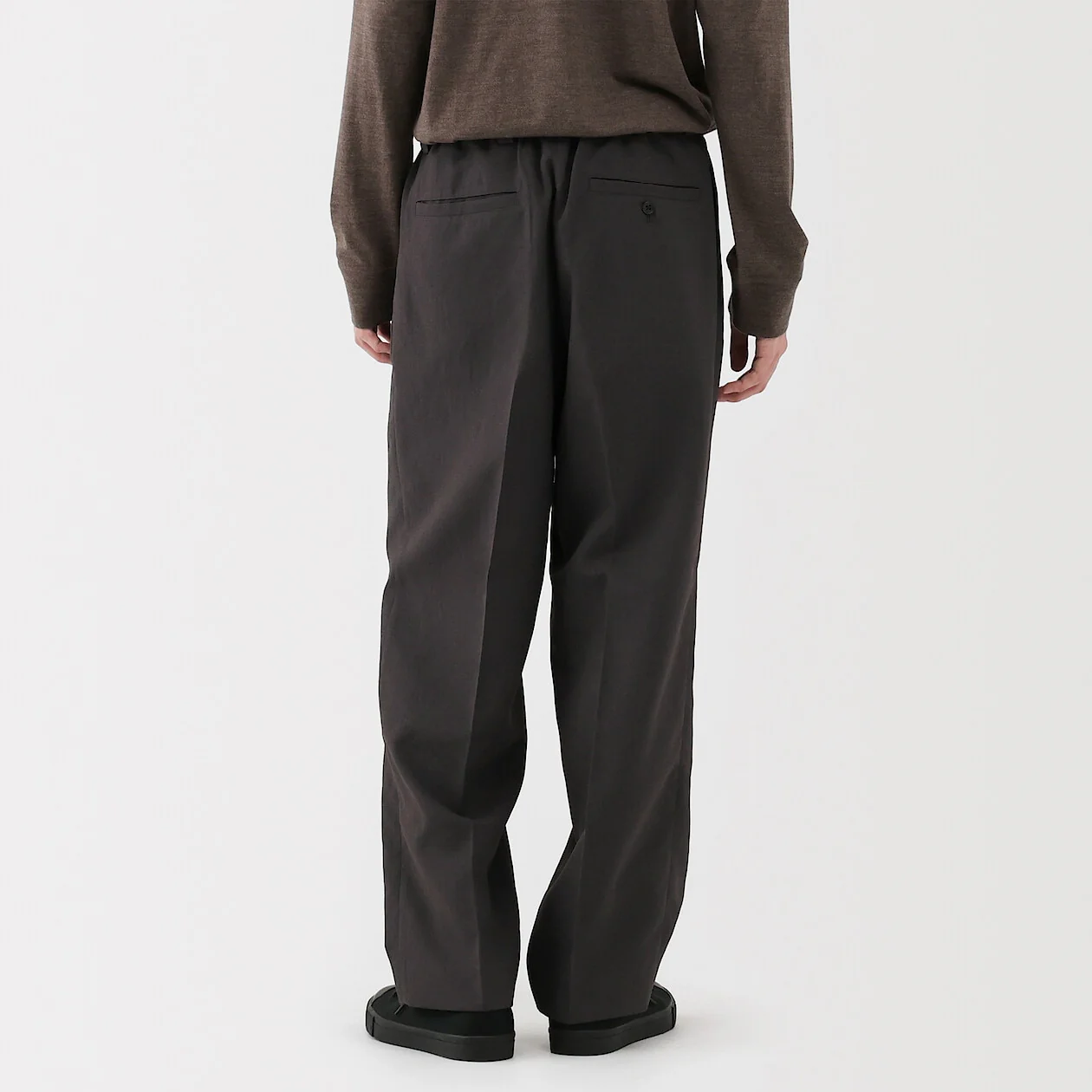 Tucked Wide Pants - Image 4