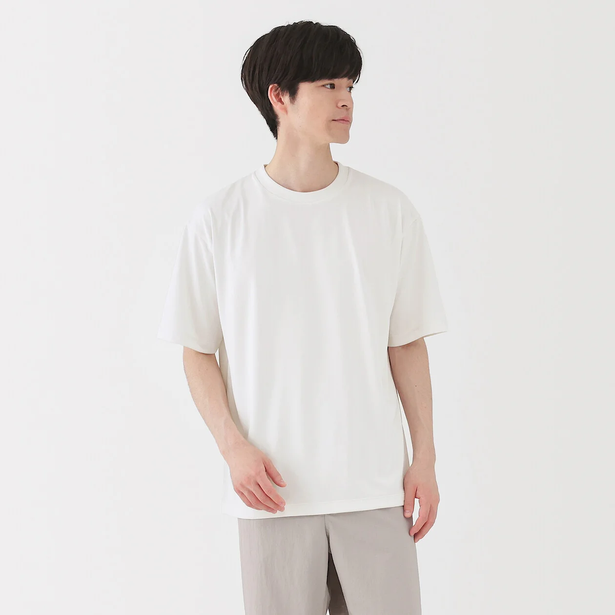 Quick Dry Crewneck Short Sleeve T-Shirt - Image 9