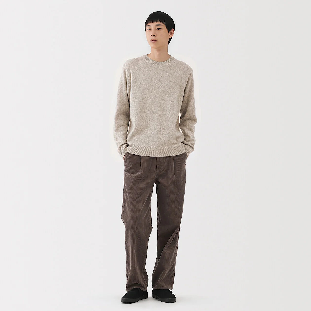 Washable Wool Mid Gauge Crewneck Sweater - Image 17