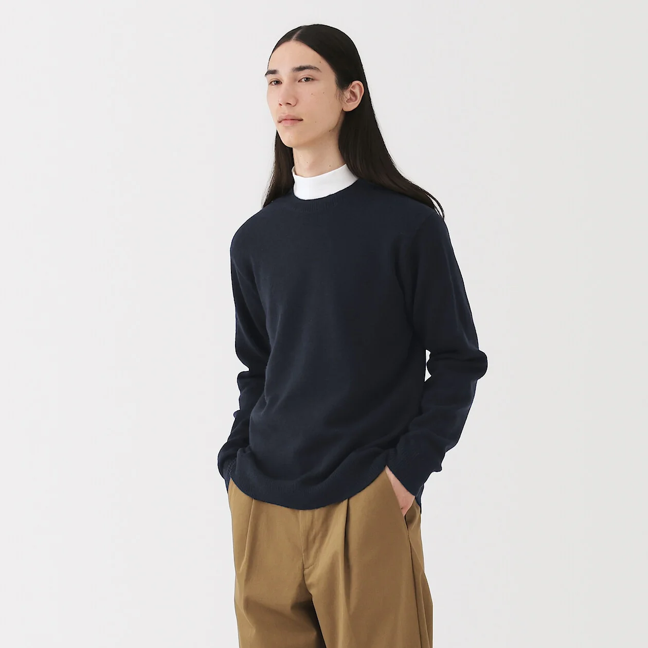 Washable Wool Mid Gauge Crewneck Sweater - Image 32
