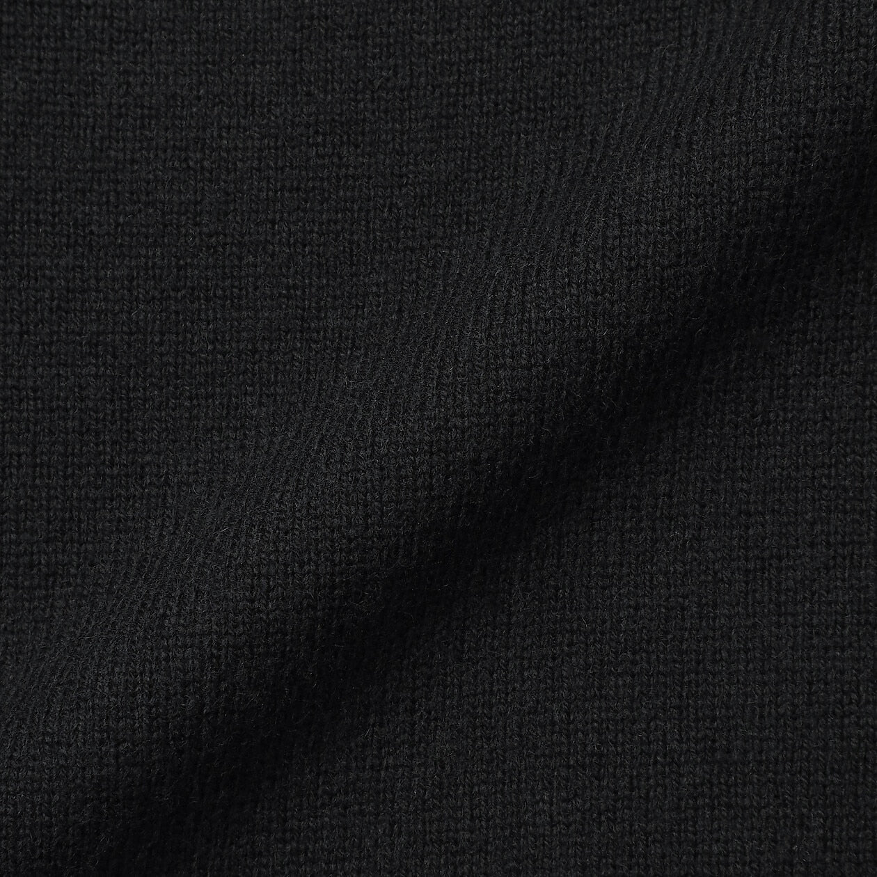 Washable Wool Mid Gauge V-Neck Cardigan - Image 12