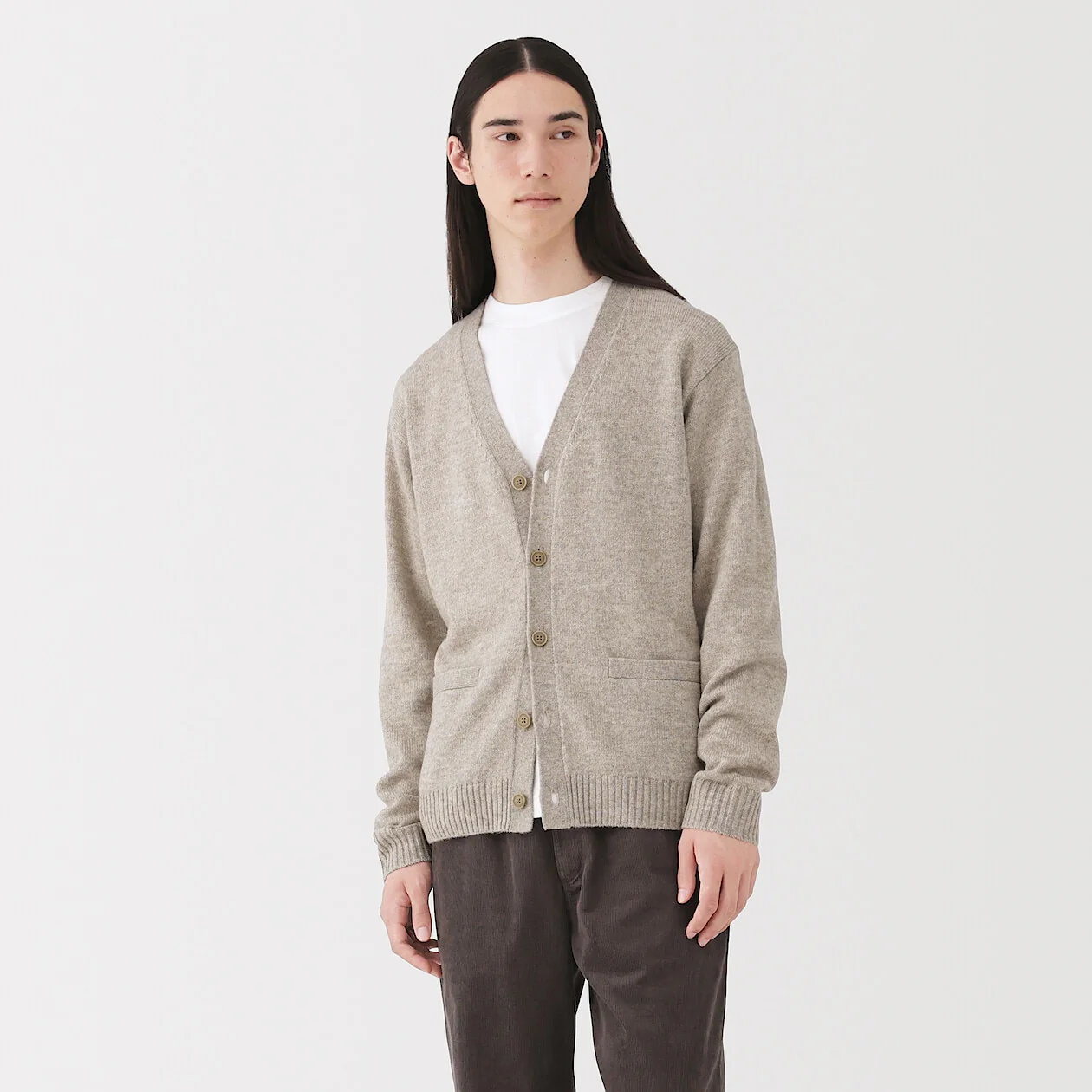 Washable Wool Mid Gauge V-Neck Cardigan - Image 13