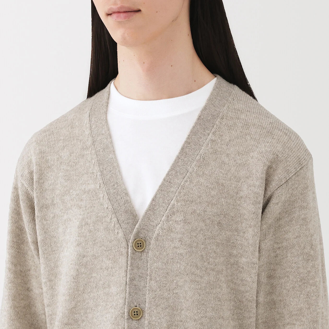 Washable Wool Mid Gauge V-Neck Cardigan - Image 17
