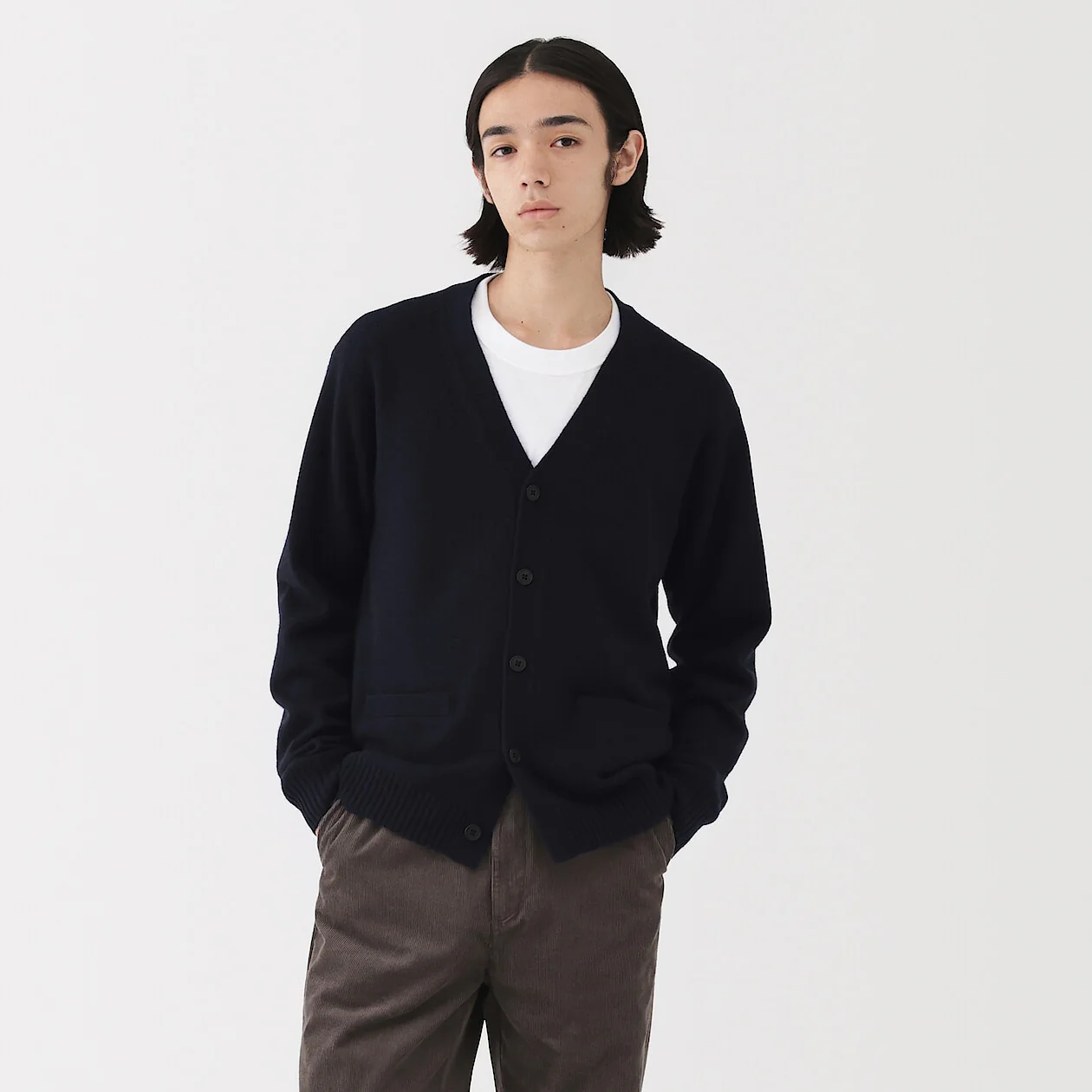 Washable Wool Mid Gauge V-Neck Cardigan - Image 25