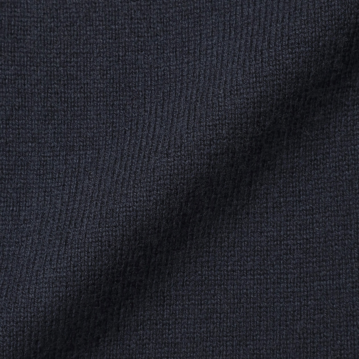 Washable Wool Mid Gauge V-Neck Cardigan - Image 28