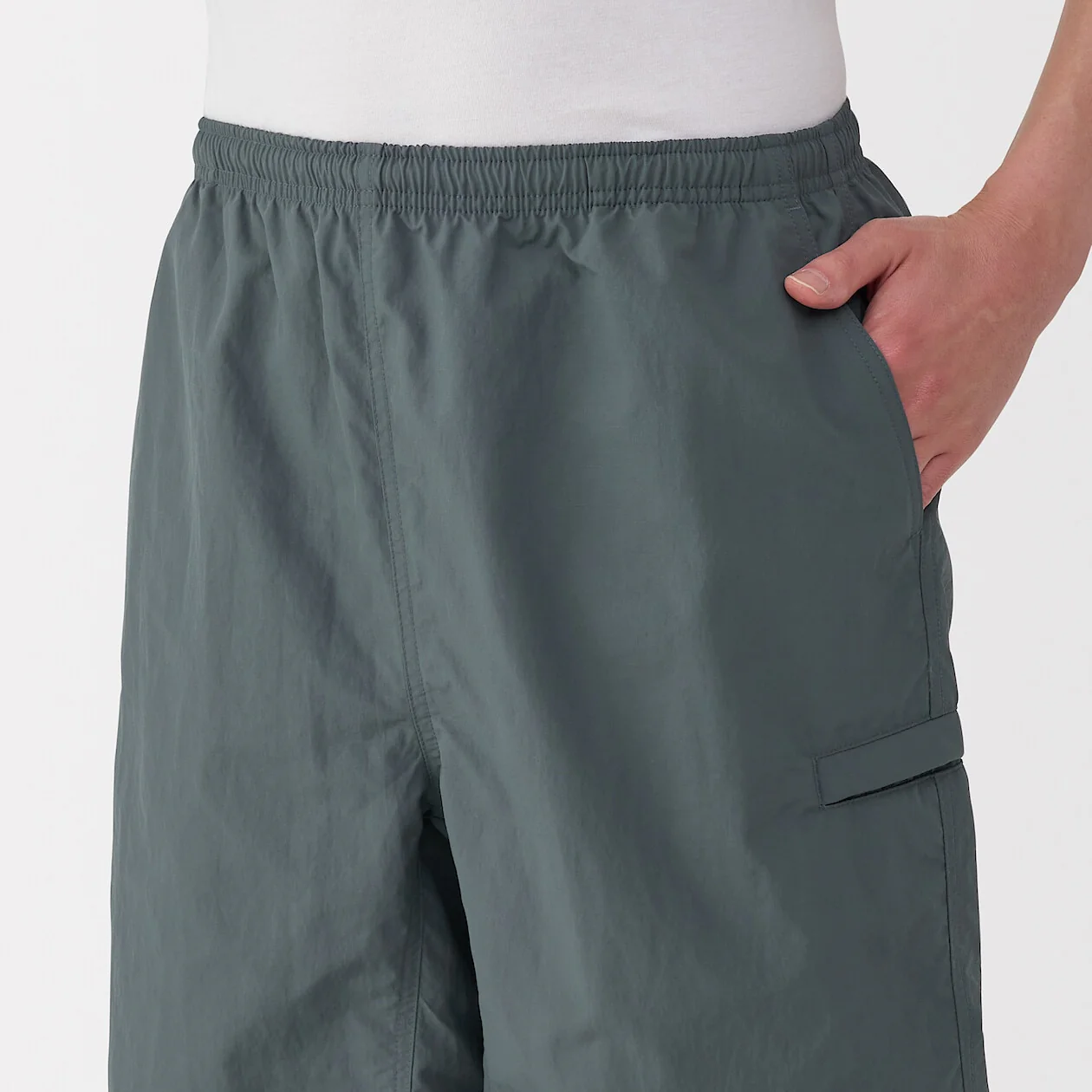 Water Repellent Pocketable Shorts - Image 16