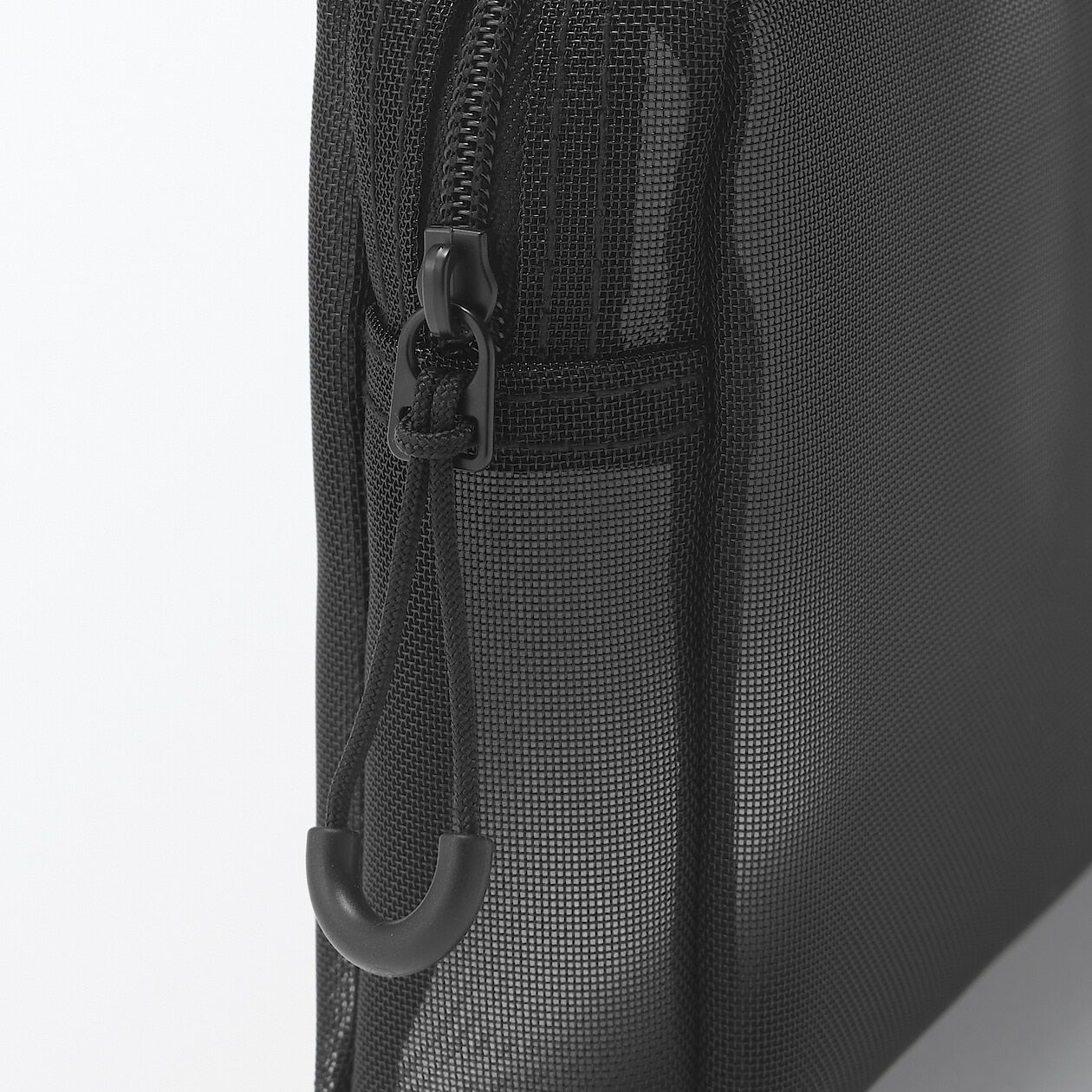 Nylon Mesh Pouch - Image 6