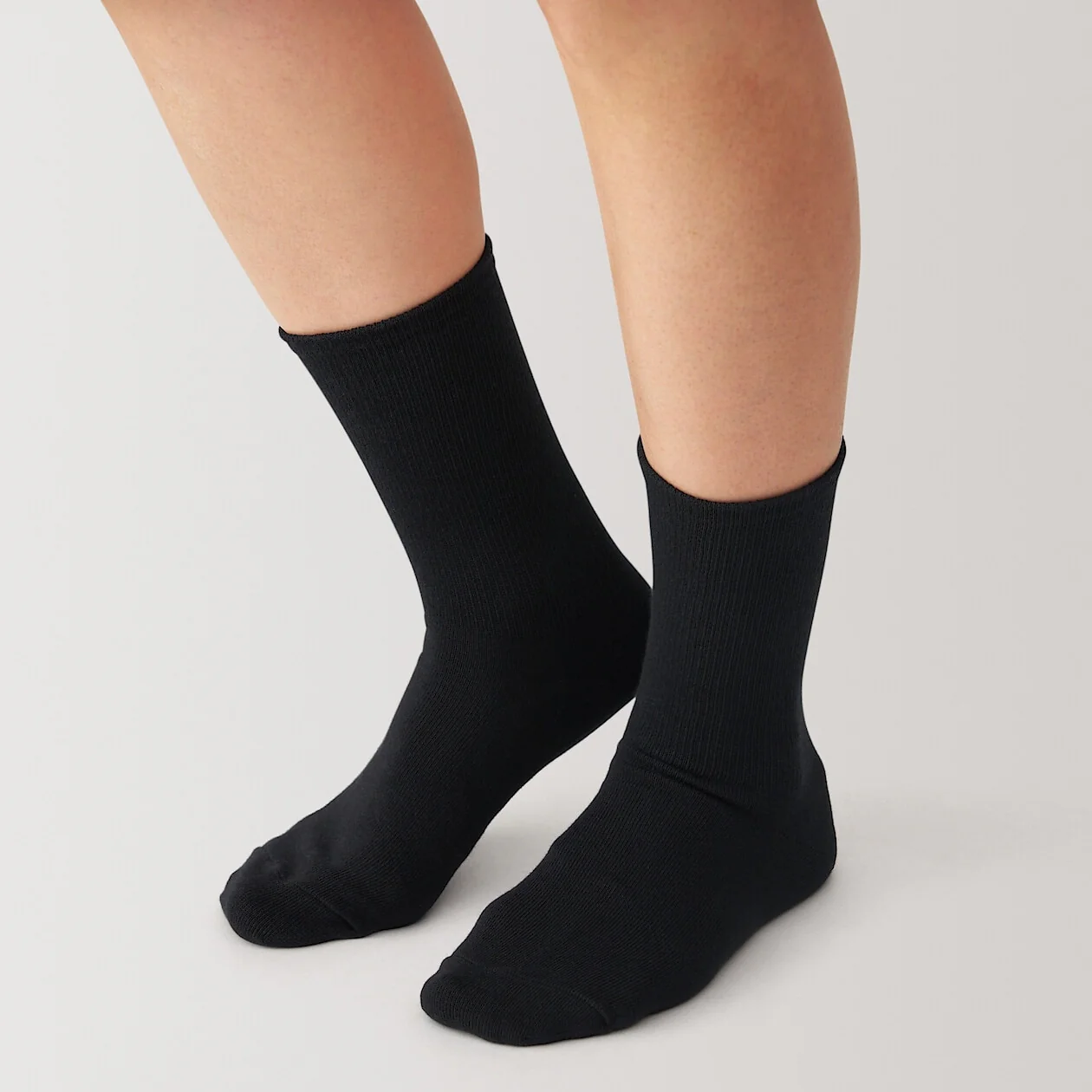 Right Angle Loose Top Tapered Socks - Image 10