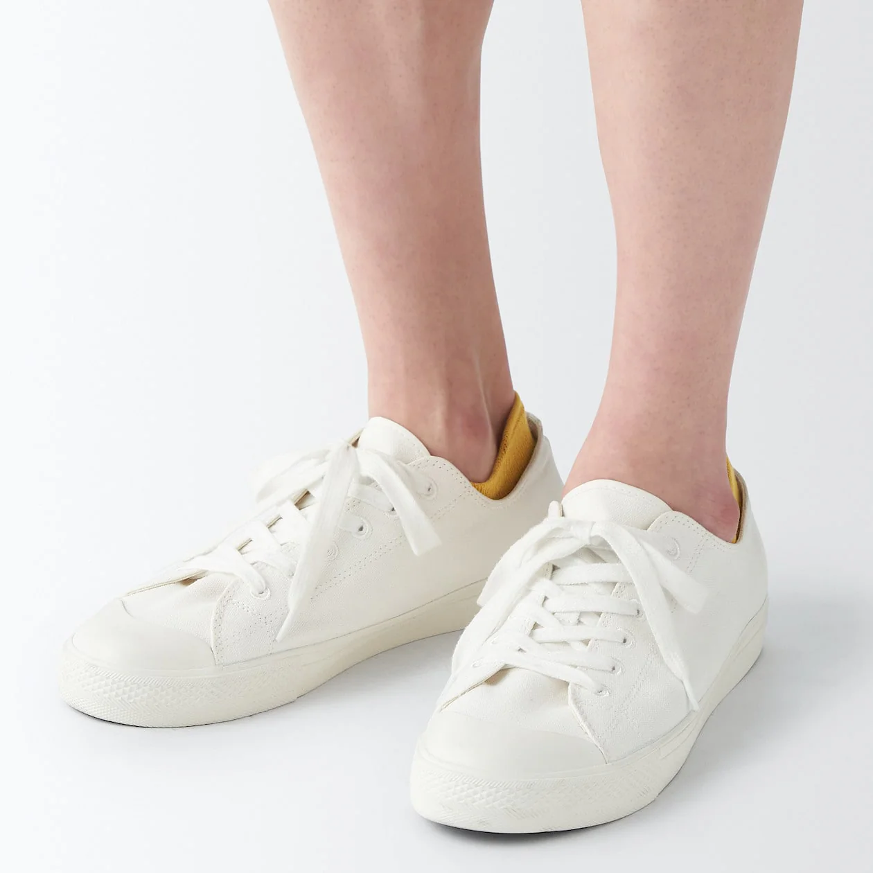 Right Angle Sneaker Socks With Grip Tab - Image 20