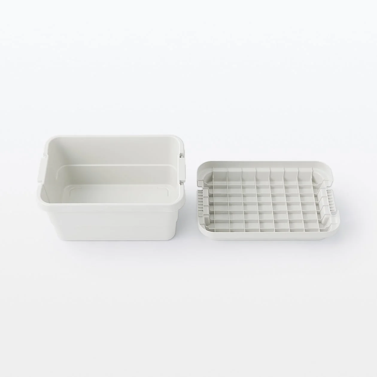 Strong Polypropylene Storage Box - Large (50L) - Image 6