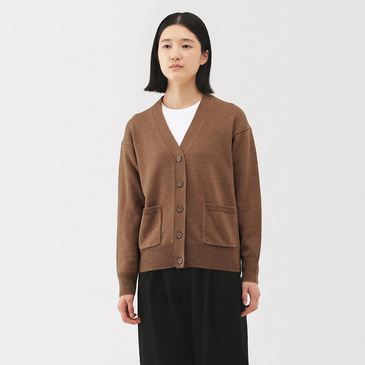 Washable Wool Mid-Gauge V-Neck Cardigan - Image 21