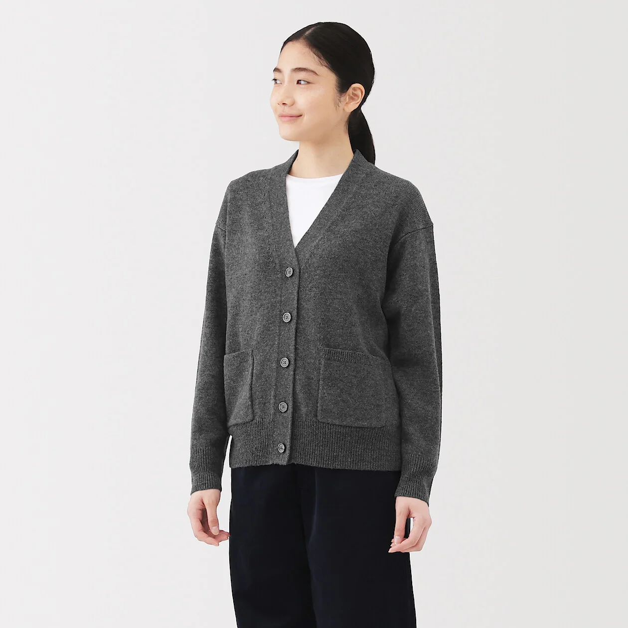 Washable Wool Mid-Gauge V-Neck Cardigan - Image 9