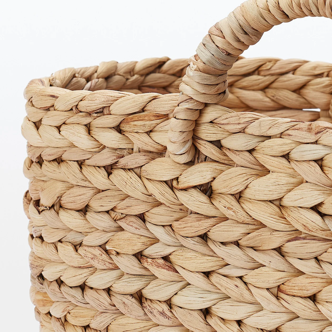 Water Hyacinth Basket with Handles - Image 5