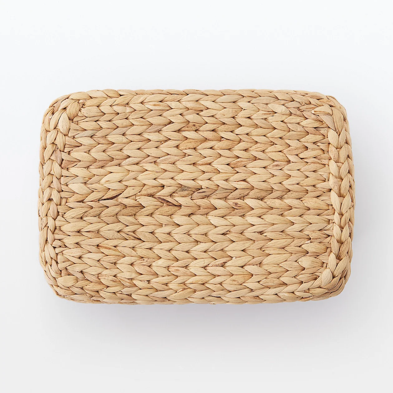Water Hyacinth Basket with Lid - Image 13