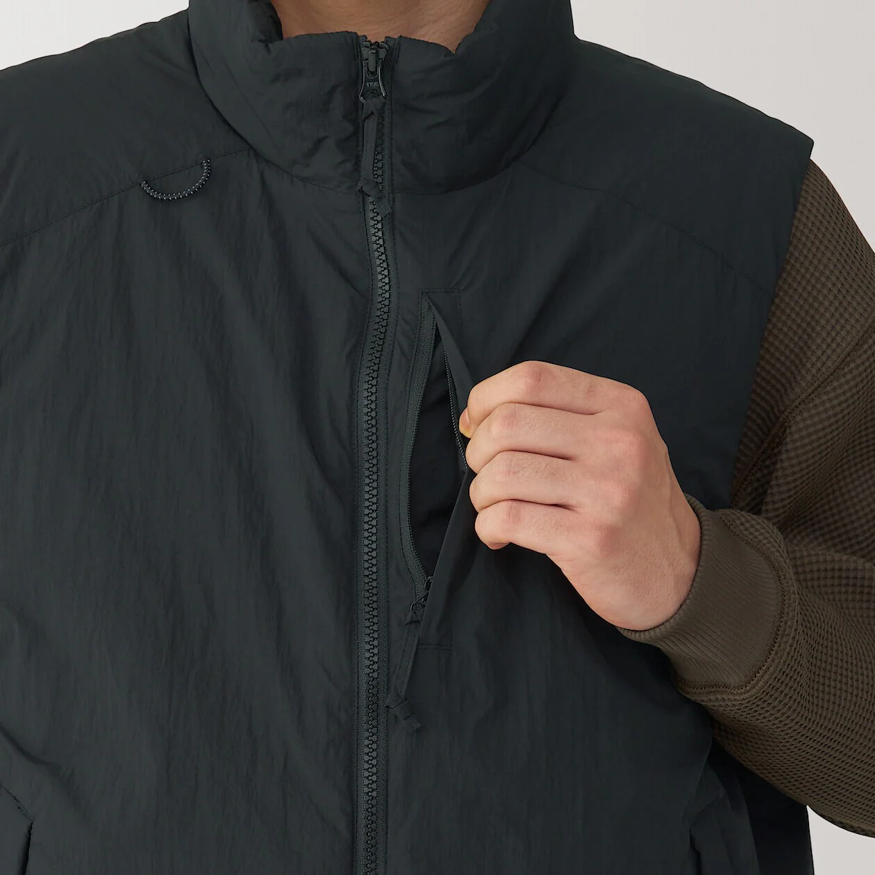 Water Repellent Walking Vest - Image 19