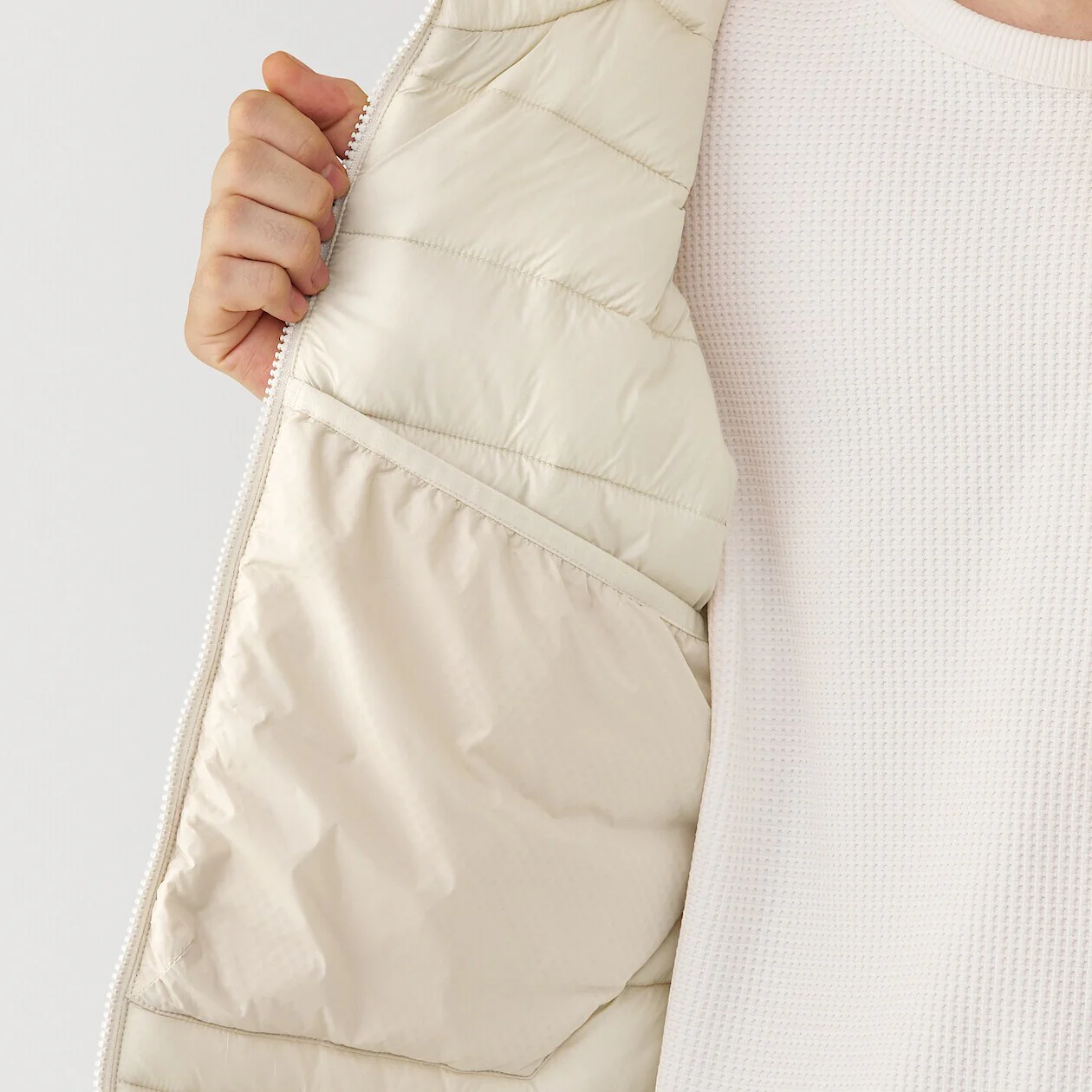 Water Repellent Walking Vest - Image 32