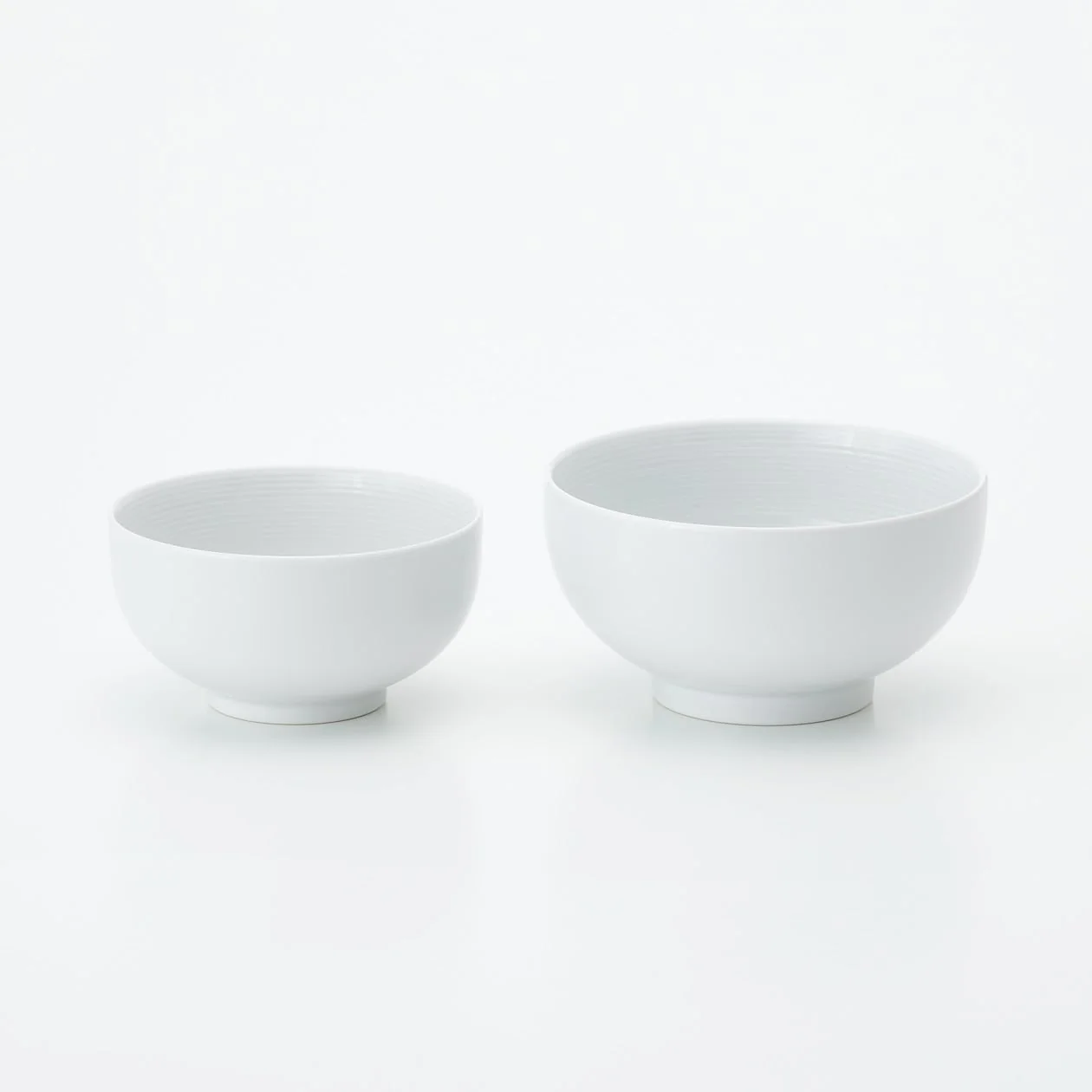 White Porcelain Donburi Bowl - Large - Image 6