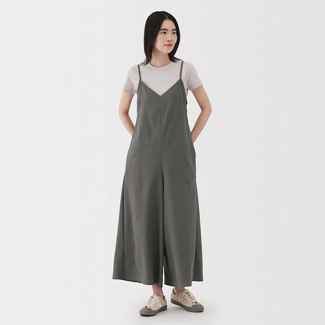 Breathable Seersucker Jumpsuit - Image 11