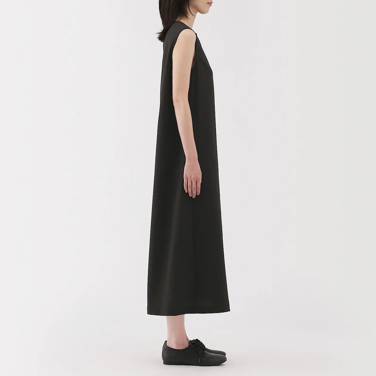 Breathable Seersucker Sleeveless Dress - Image 12