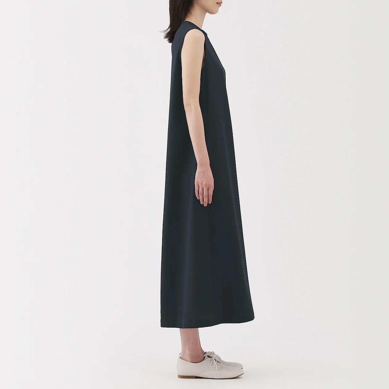 Breathable Seersucker Sleeveless Dress - Image 23