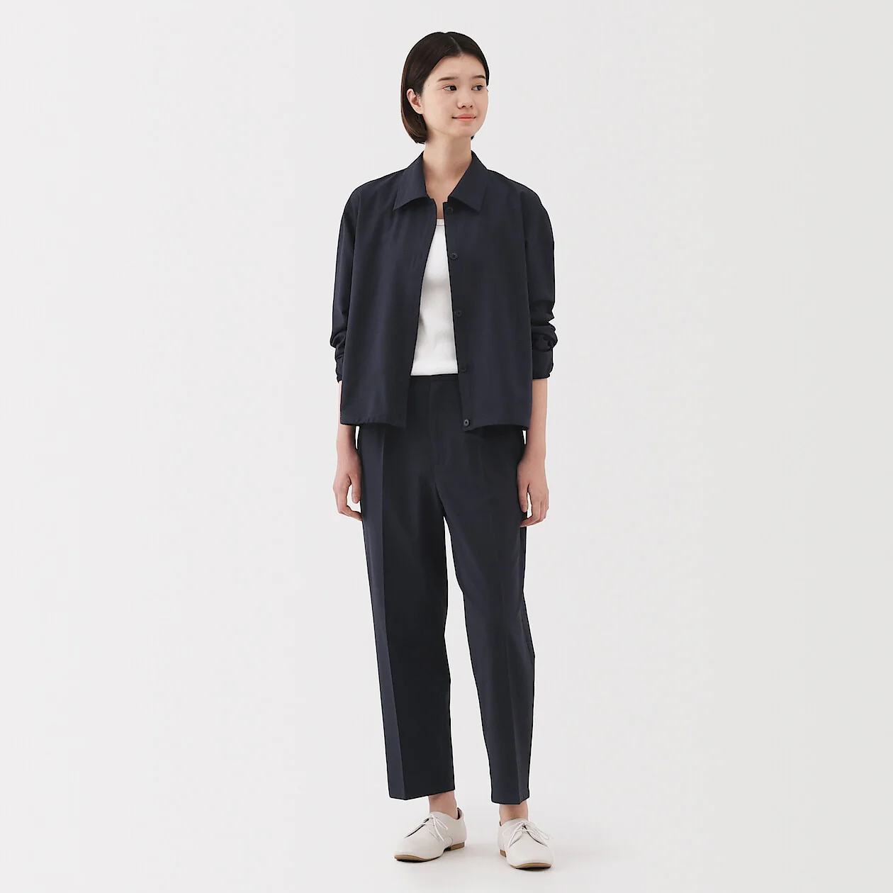 Breathable Seersucker Tapered Pants - Image 33
