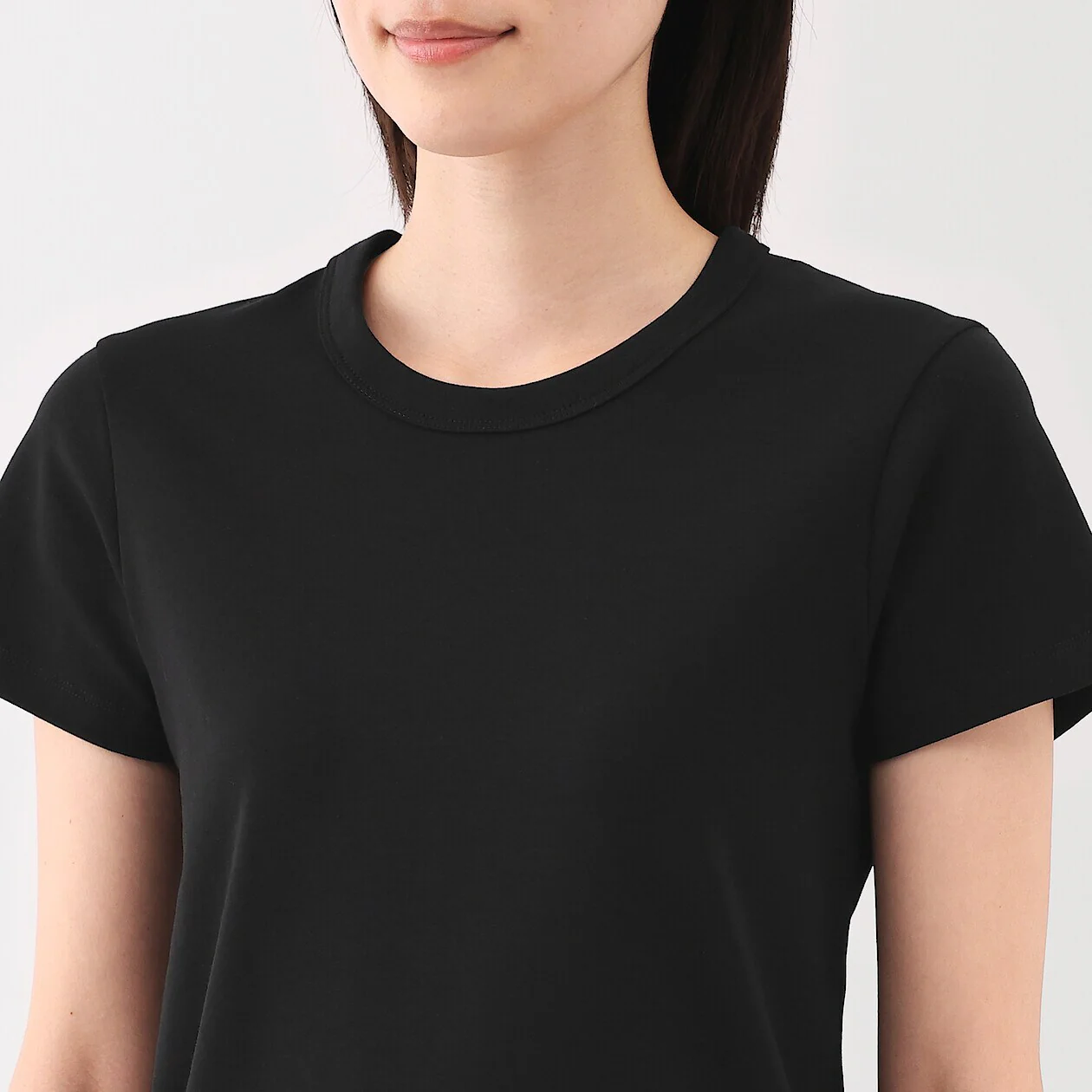 Cool Touch Anti Sweat-Stain Crewneck Short Sleeve T-Shirt - Image 45