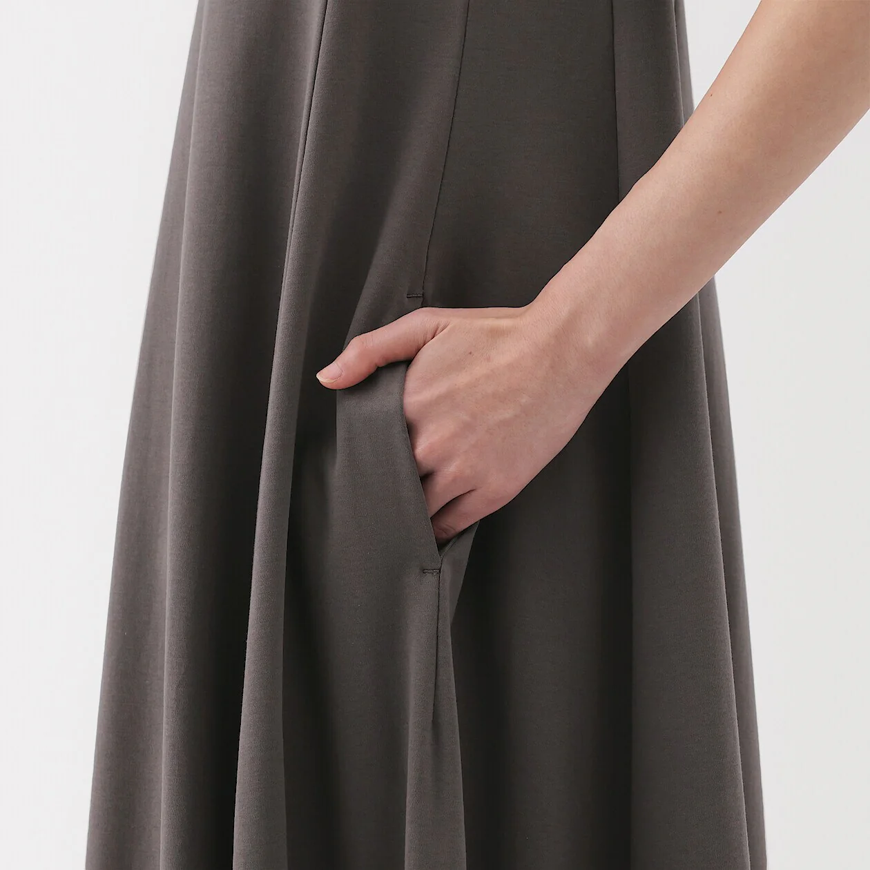 Cool Touch Sleeveless Dress - Image 7
