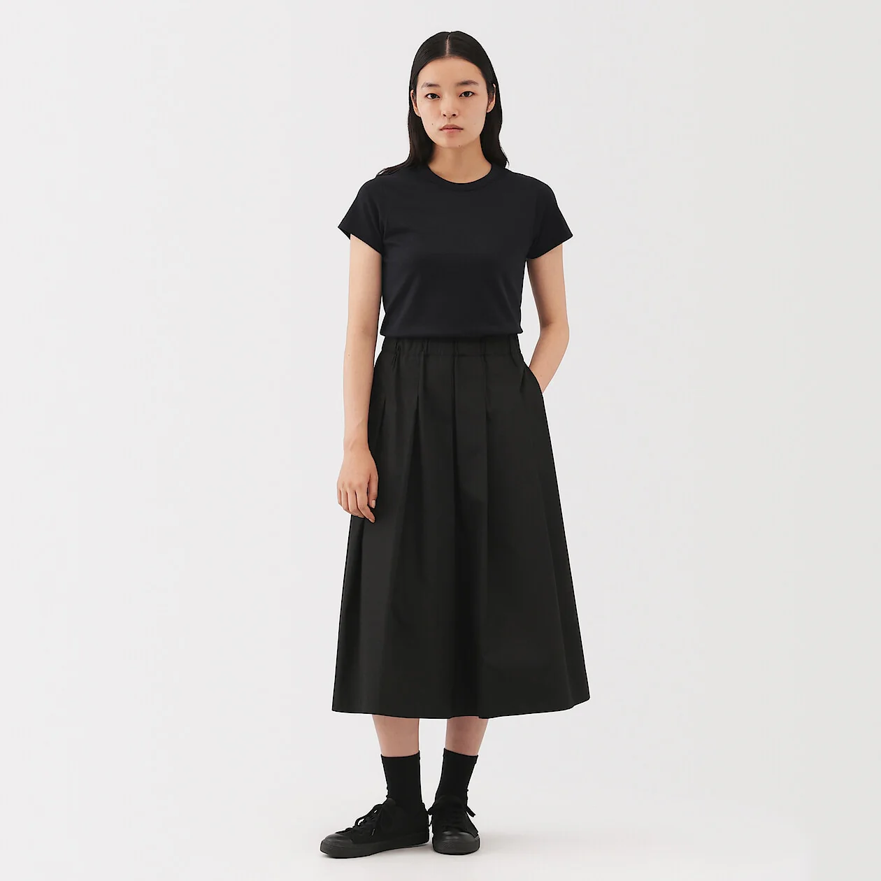 Linen Blend Short Sleeve T-Shirt - Image 14