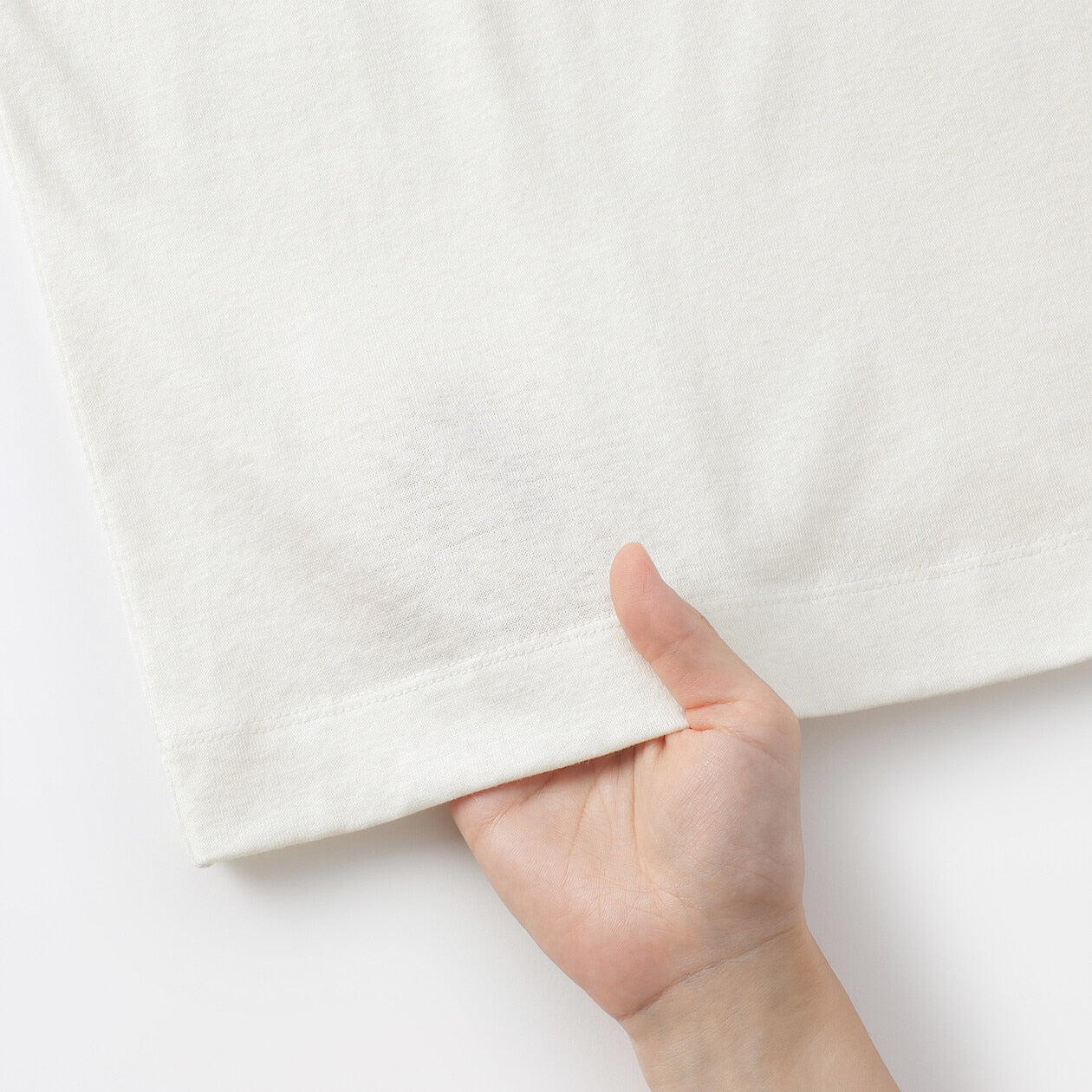 Linen Blend Short Sleeve T-Shirt - Image 8