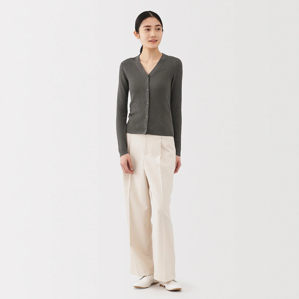Lyocell Blend V-Neck Cardigan - Image 13