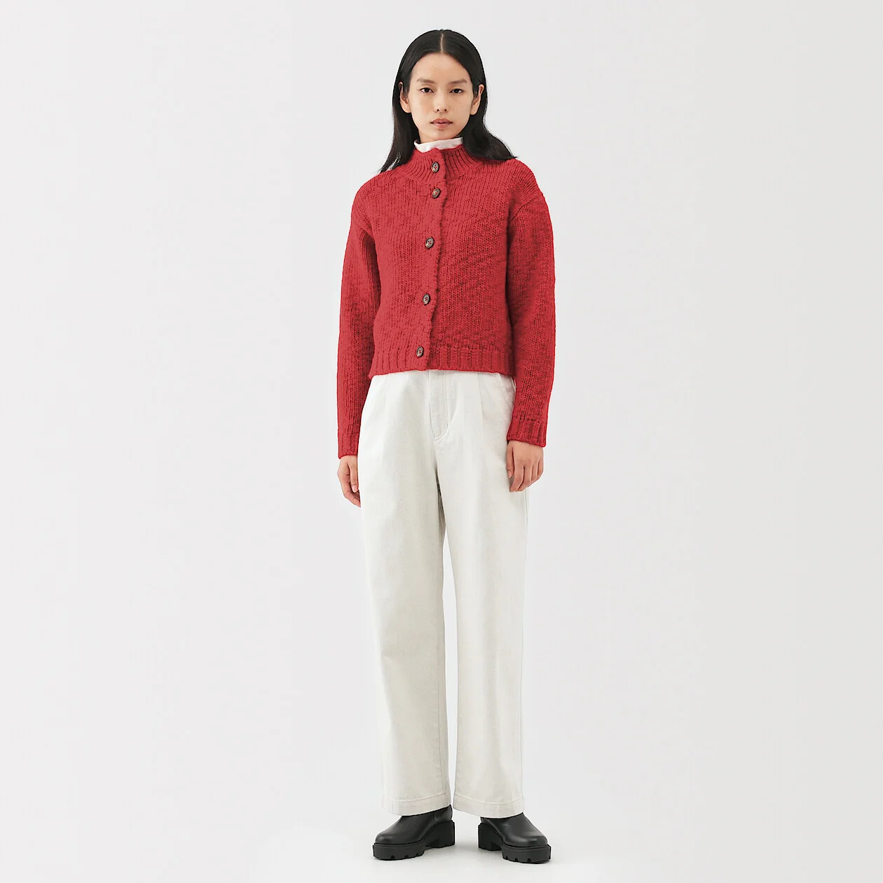 Merino Wool Low-Gauge Short Cardigan - Image 2