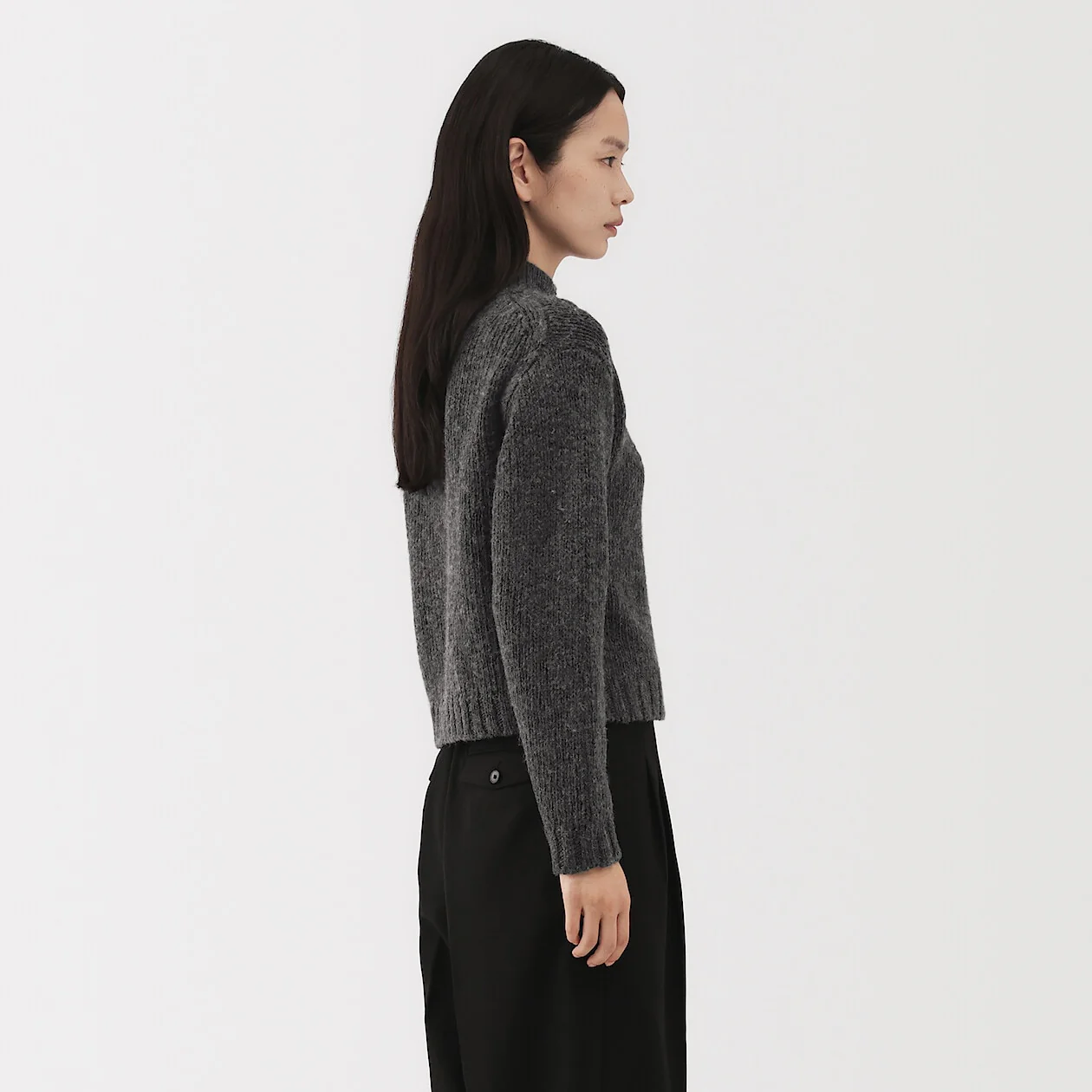 Merino Wool Low-Gauge Short Cardigan - Image 7