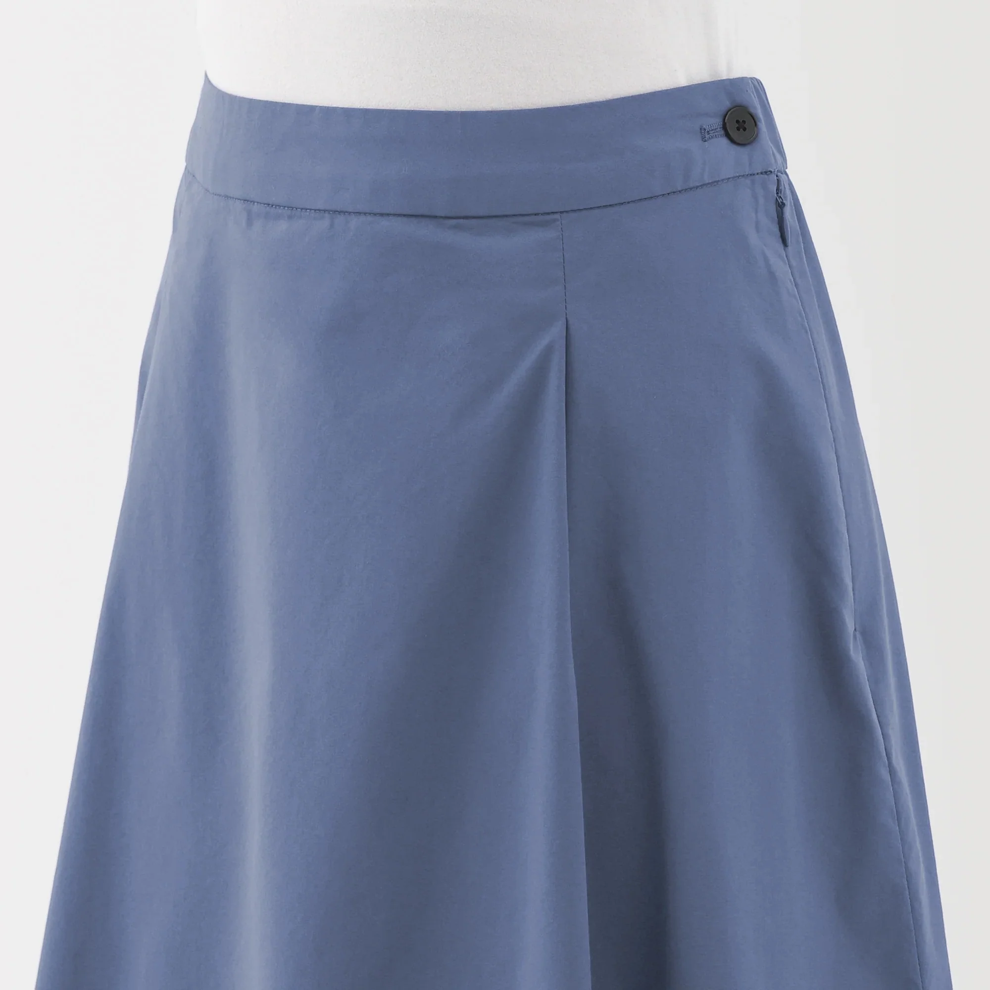 Quick Dry Broadcloth Flare Skirt - Image 8
