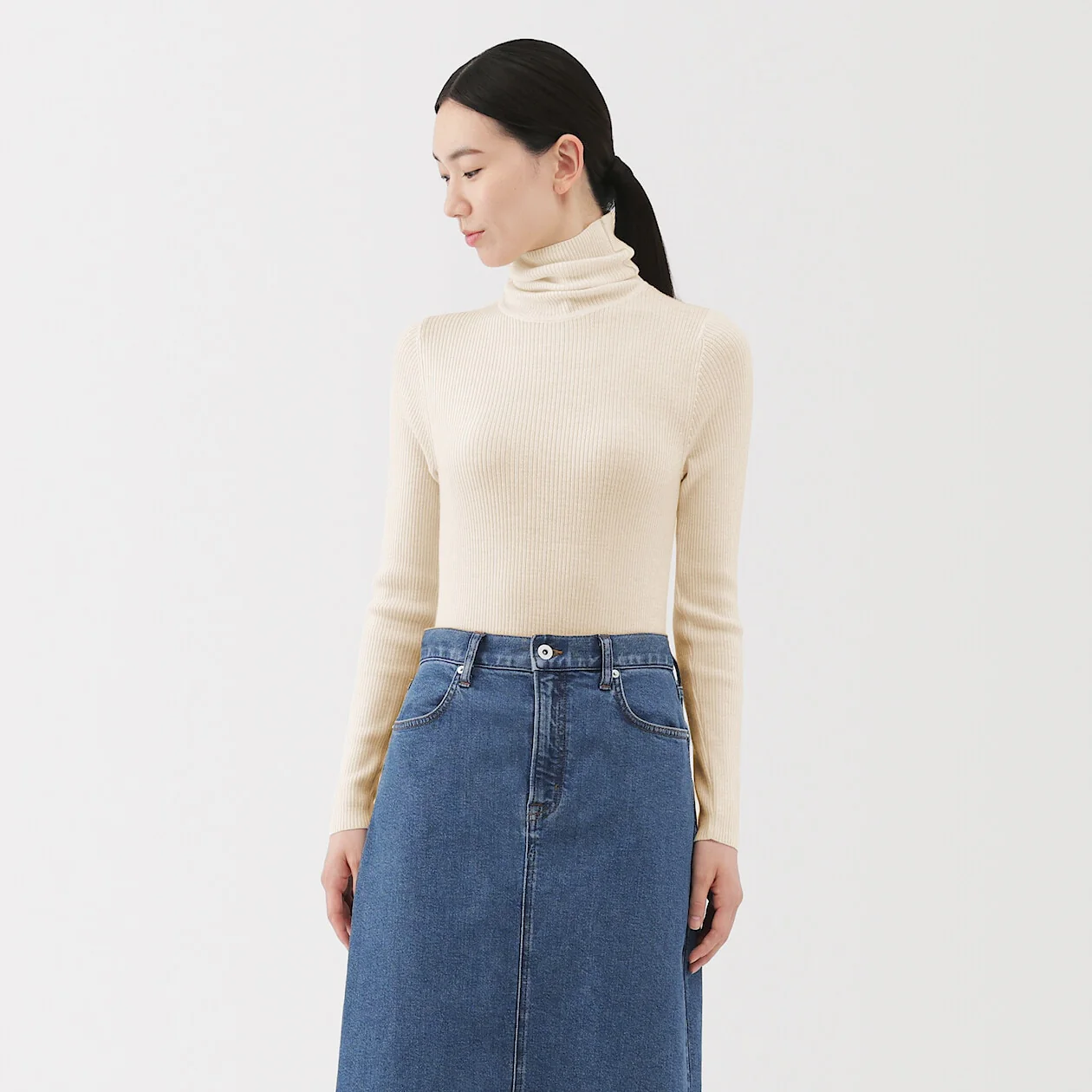 Washable Wool High-Gauge Ribbed Turtleneck Sweater - Image 9