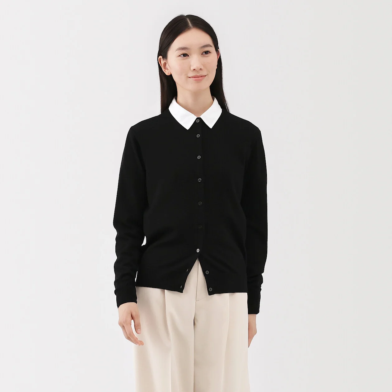 Washable Wool High-Gauge Crewneck Cardigan - Image 17